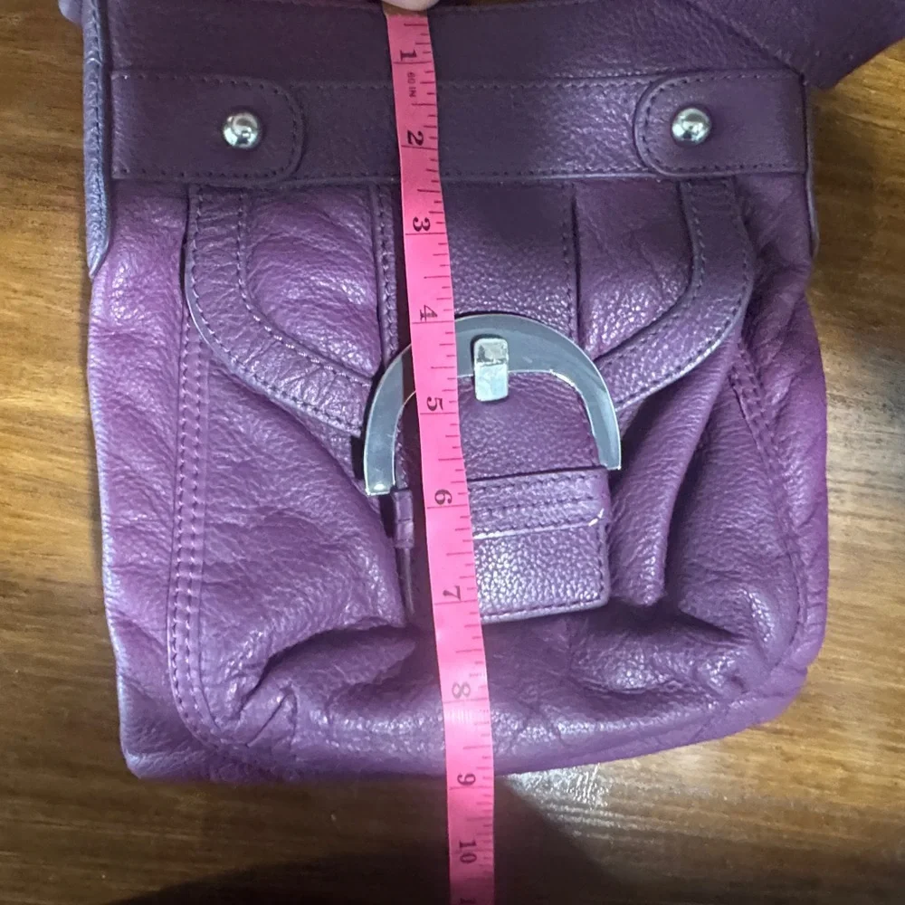 Vintage Purple Leather Crossbody Bag - Picture 2 of 12